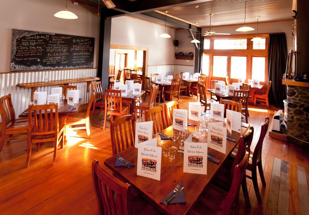 The Blue Pub Inn