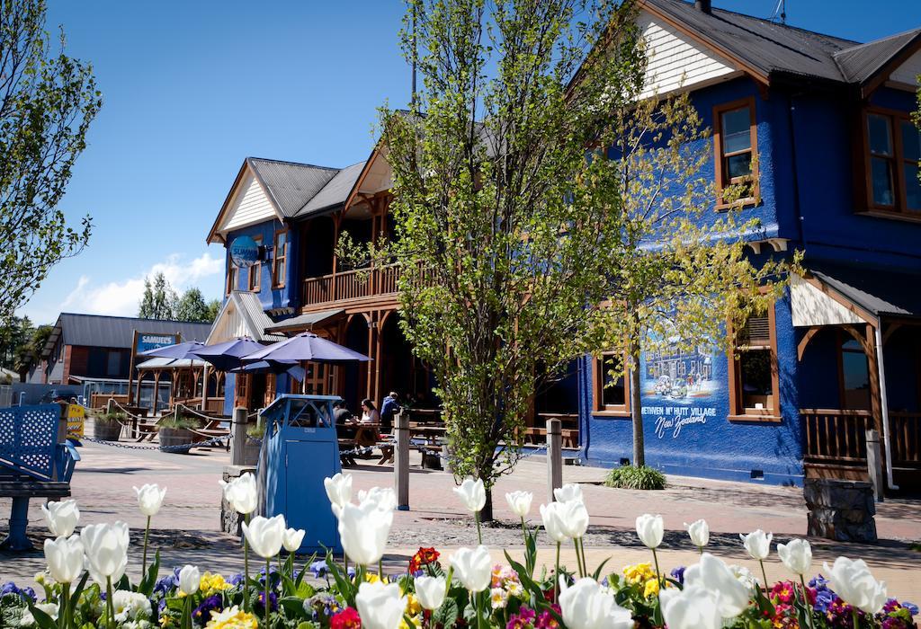 The Blue Pub Inn
