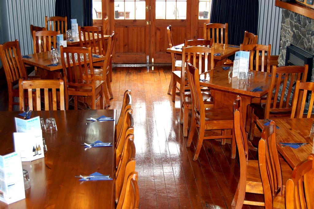 Gasthof The Blue Pub 2*